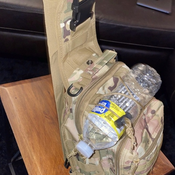 Tactical Sling Shoulder Bag Tote✅✅⭐️⭐️ - Picture 8 of 11